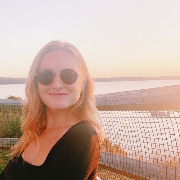 Meet your Posher, Shannon - Picture 1 of 1